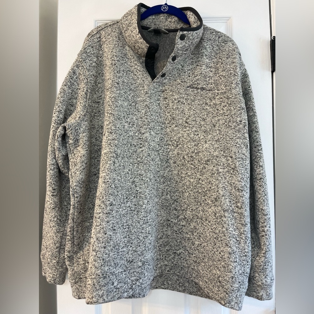 Eddie Bauer men’s XXL pullover quarter button.  Super warmth.